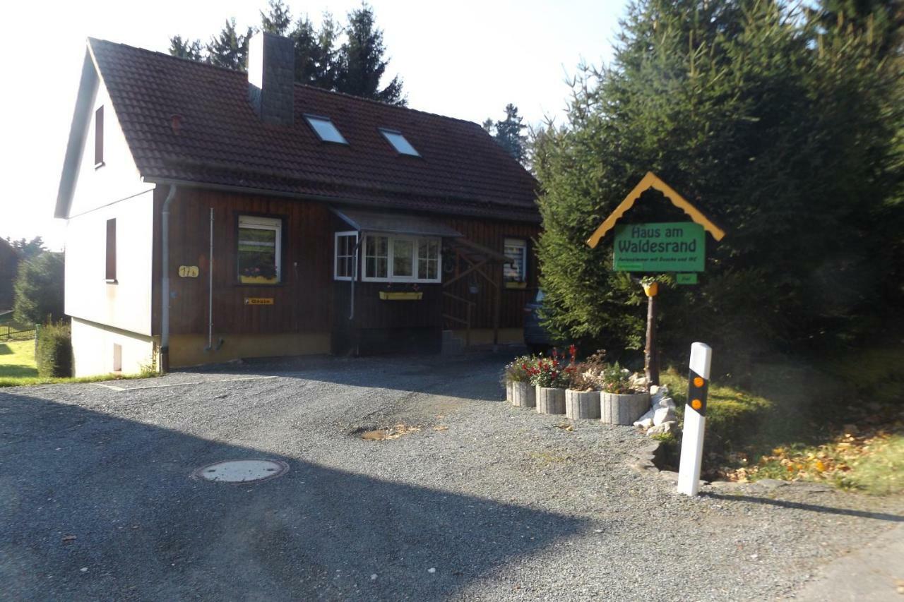 Haus Am Waldesrand Apartment